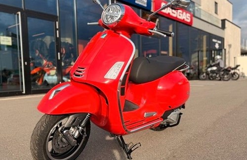 Neumotorrad Vespa GTS 310 Super