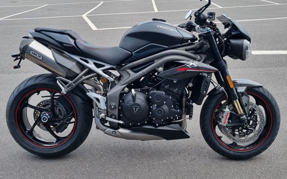 Gebrauchtmotorrad Triumph Speed Triple RS - Bild 5