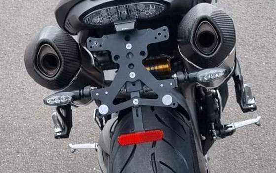 Gebrauchtmotorrad Triumph Speed Triple RS - Bild 6