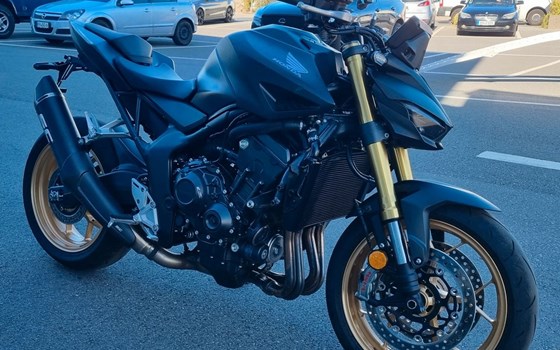Gebrauchtmotorrad Honda CB1000 Hornet SP - Bild 1