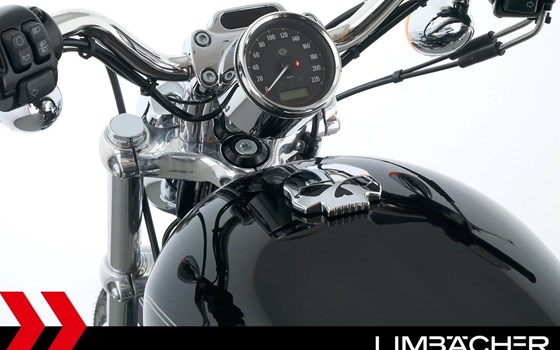 Gebrauchtmotorrad Harley-Davidson Sportster XL 1200C Custom - Bild 13