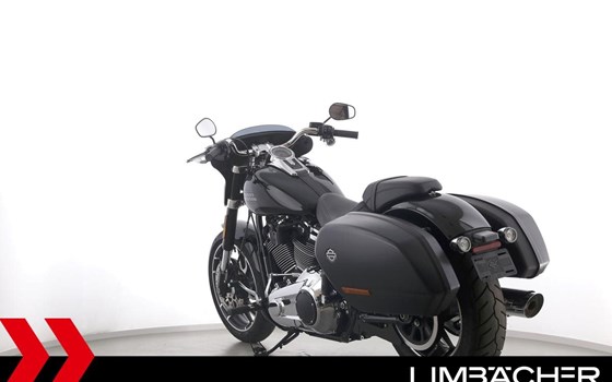 Gebrauchtmotorrad Harley-Davidson Softail Sport Glide FLSB - Bild 7
