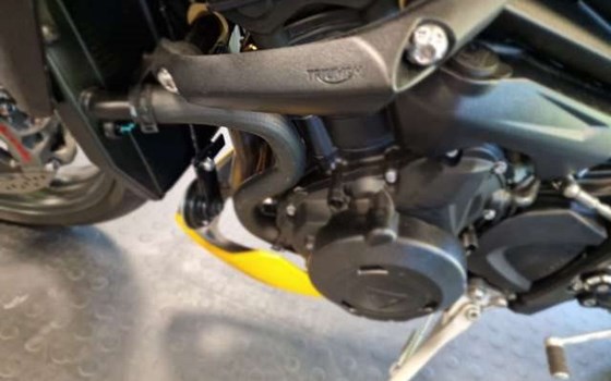 Gebrauchtmotorrad Triumph Street Triple 765 RS - Bild 13