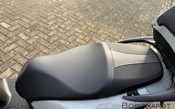 Gebrauchtmotorrad Honda SH125i - Bild 16