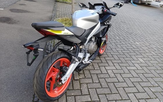 Neufahrzeug Aprilia RS 457 - Bild 4