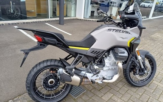 Gebrauchtmotorrad Moto Guzzi Stelvio PFF - Bild 3