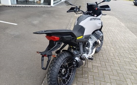 Gebrauchtmotorrad Moto Guzzi Stelvio PFF - Bild 4