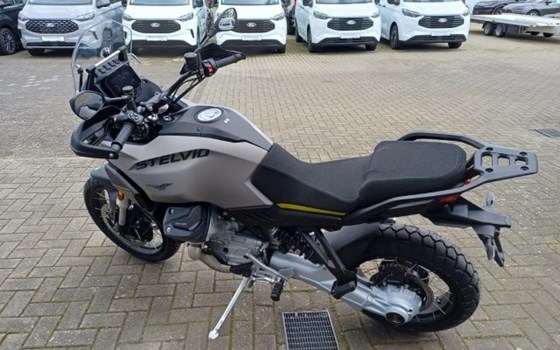 Gebrauchtmotorrad Moto Guzzi Stelvio PFF - Bild 7