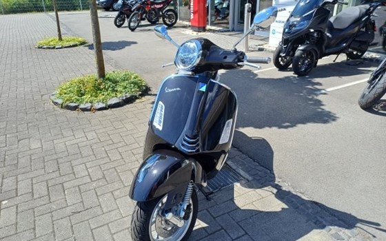 Neufahrzeug Vespa GTS 125 - Bild 9