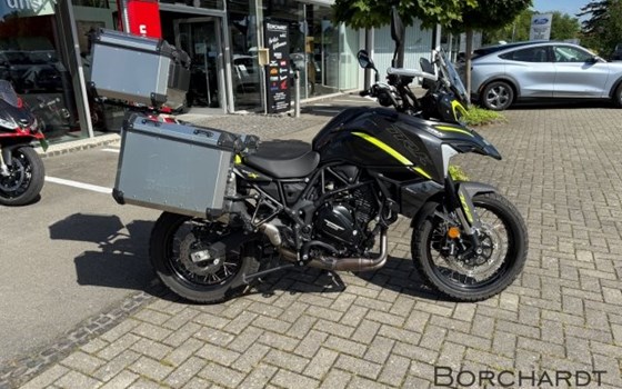 Gebrauchtmotorrad Benelli TRK 502 - Bild 3