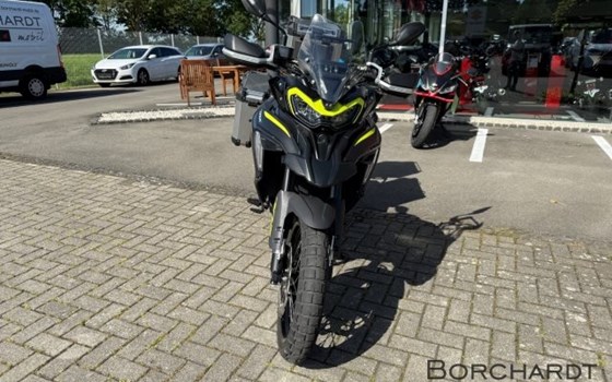 Gebrauchtmotorrad Benelli TRK 502 - Bild 9
