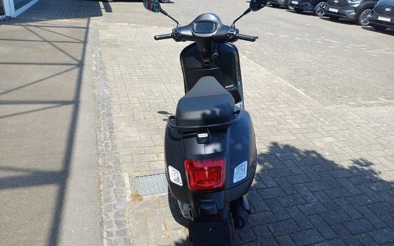 Neufahrzeug Vespa GTS 125 Supersport iGET - Bild 5