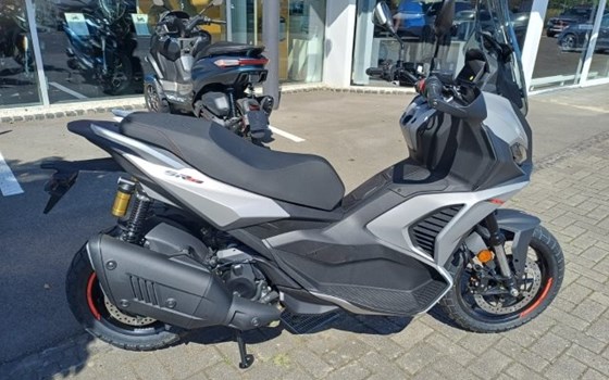 Neufahrzeug Aprilia SR GT 400 - Bild 3