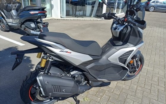 Neufahrzeug Aprilia SR GT 400 - Bild 4