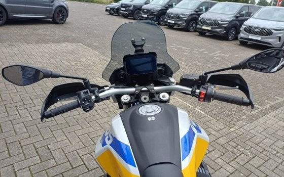 Neufahrzeug Moto Guzzi V85 TT - Bild 10