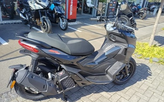 Neufahrzeug Aprilia SR GT 200 - Bild 3