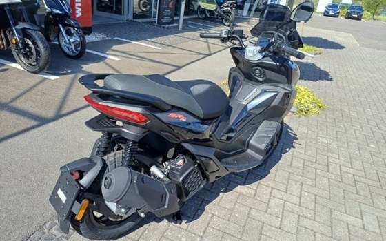 Neufahrzeug Aprilia SR GT 200 - Bild 4