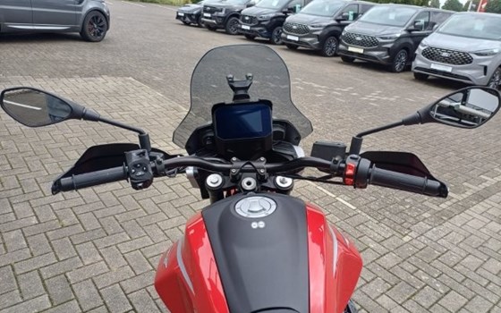 Neufahrzeug Moto Guzzi V85 Strada - Bild 10