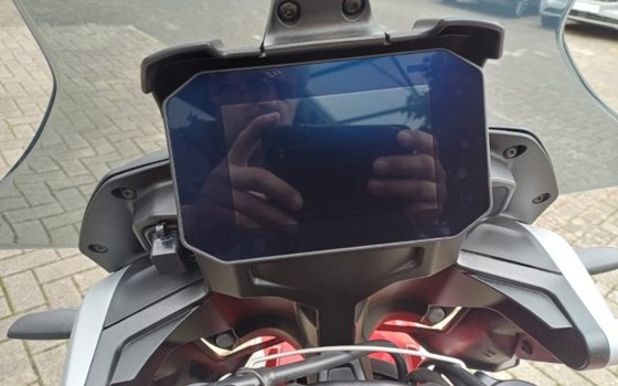 Neufahrzeug Moto Guzzi V85 Strada - Bild 12