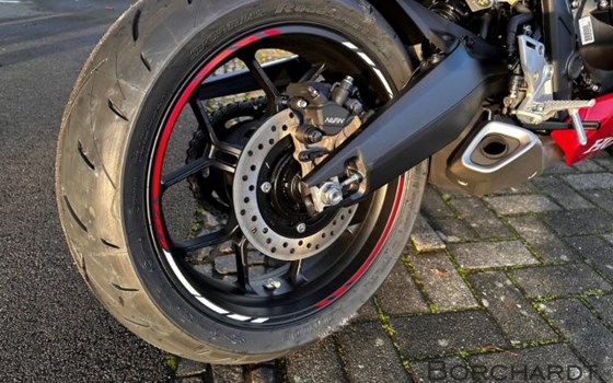 Gebrauchtmotorrad Honda CBR650R E-Clutch - Bild 11