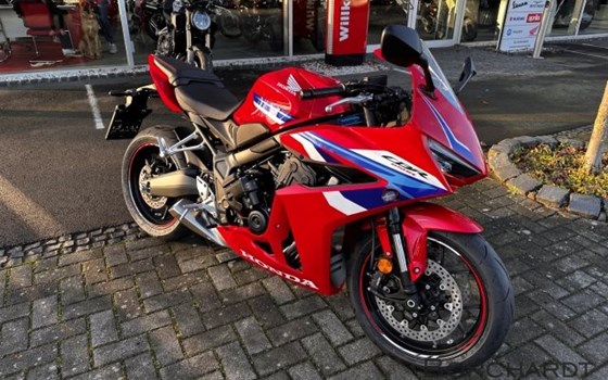 Gebrauchtmotorrad Honda CBR650R E-Clutch - Bild 3
