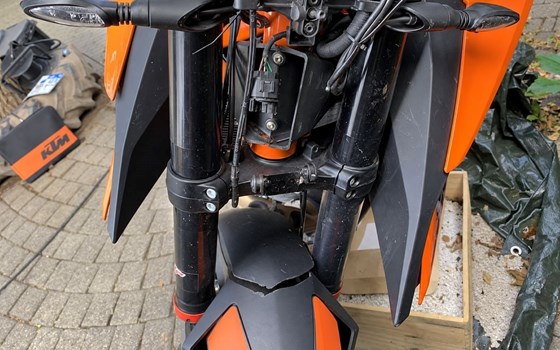 Gebrauchtmotorrad KTM 1290 Super Duke R - Bild 3