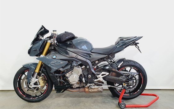 Gebrauchtmotorrad BMW S 1000 R - Bild 6