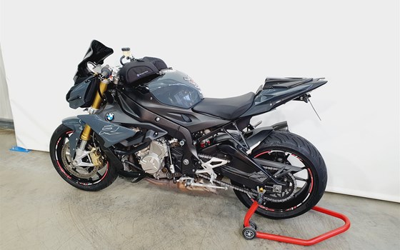 Gebrauchtmotorrad BMW S 1000 R - Bild 8