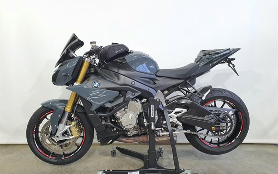Gebrauchtmotorrad BMW S 1000 R - Bild 14