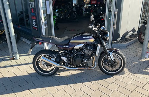 Gebrauchtmotorrad Kawasaki Z900 RS