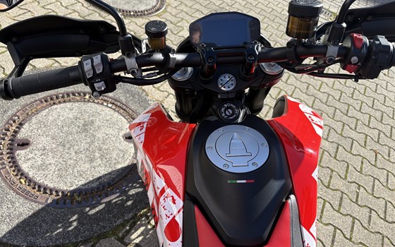 Gebrauchtmotorrad Ducati Hypermotard 950 RVE - Bild 3