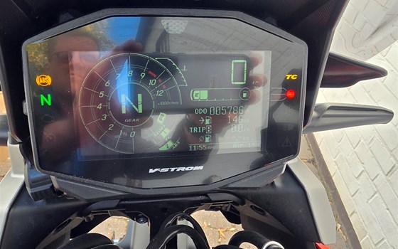 Gebrauchtmotorrad Suzuki V-Strom 1050 XT - Bild 5