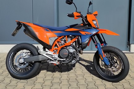 KTM 690 SMC R