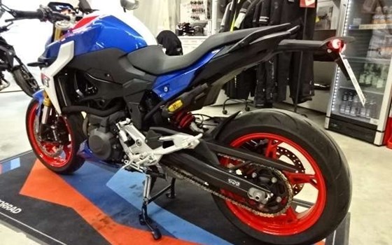Gebrauchtmotorrad BMW F 900 R - Bild 3