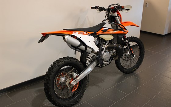 Gebrauchtmotorrad KTM 300 EXC TPI - Bild 6