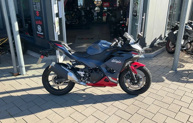 Kawasaki Ninja 500