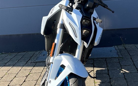 Gebrauchtmotorrad Suzuki GSX-8S - Bild 3