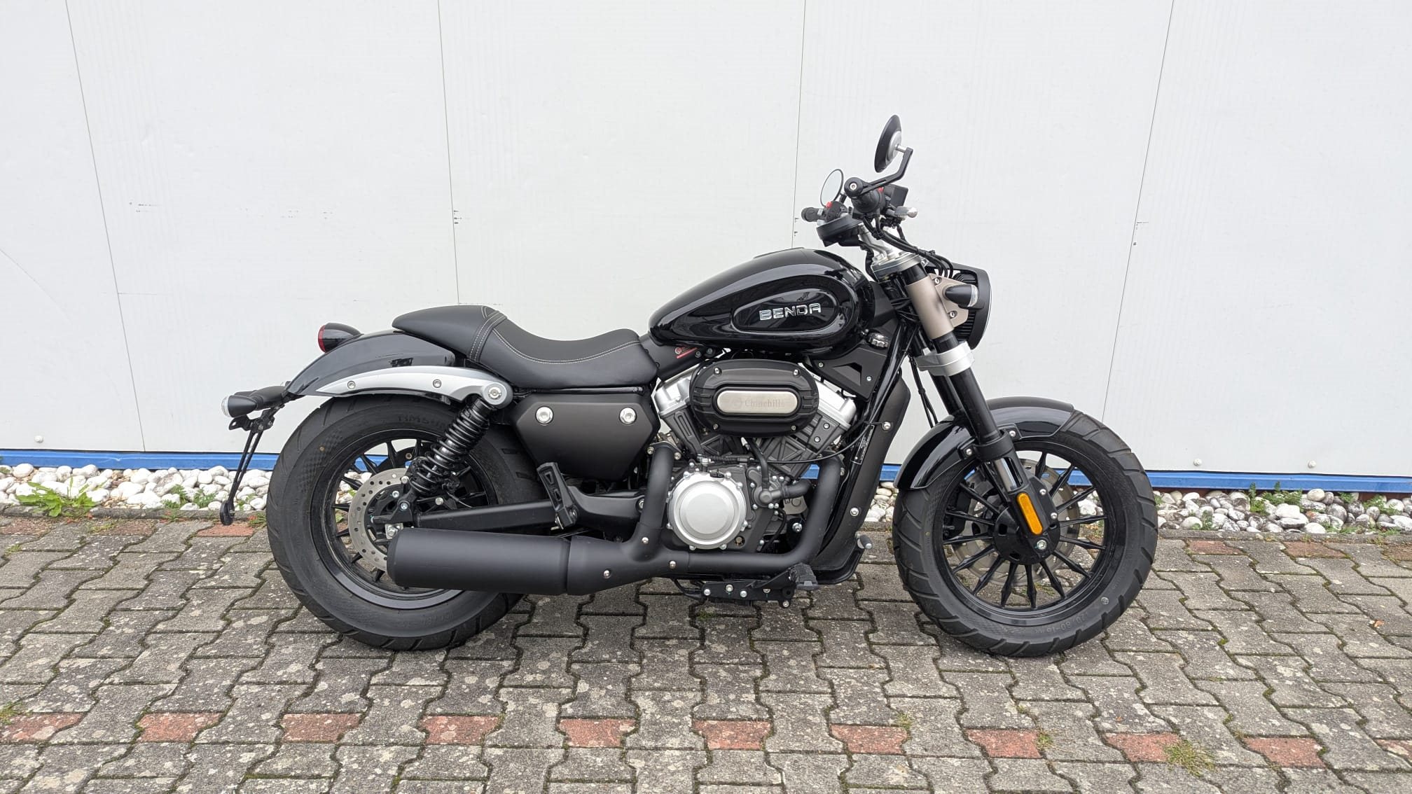 Benda Chinchilla 125