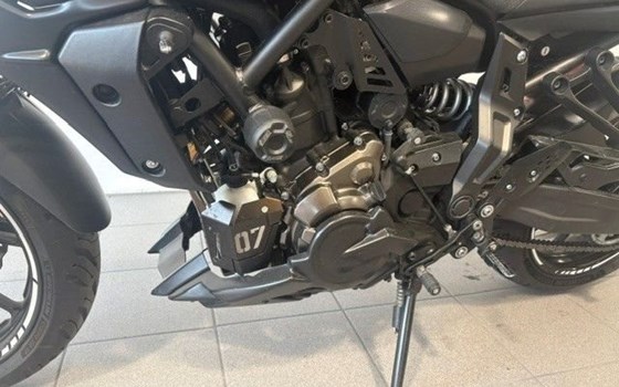 Gebrauchtmotorrad Yamaha MT-07 - Bild 4