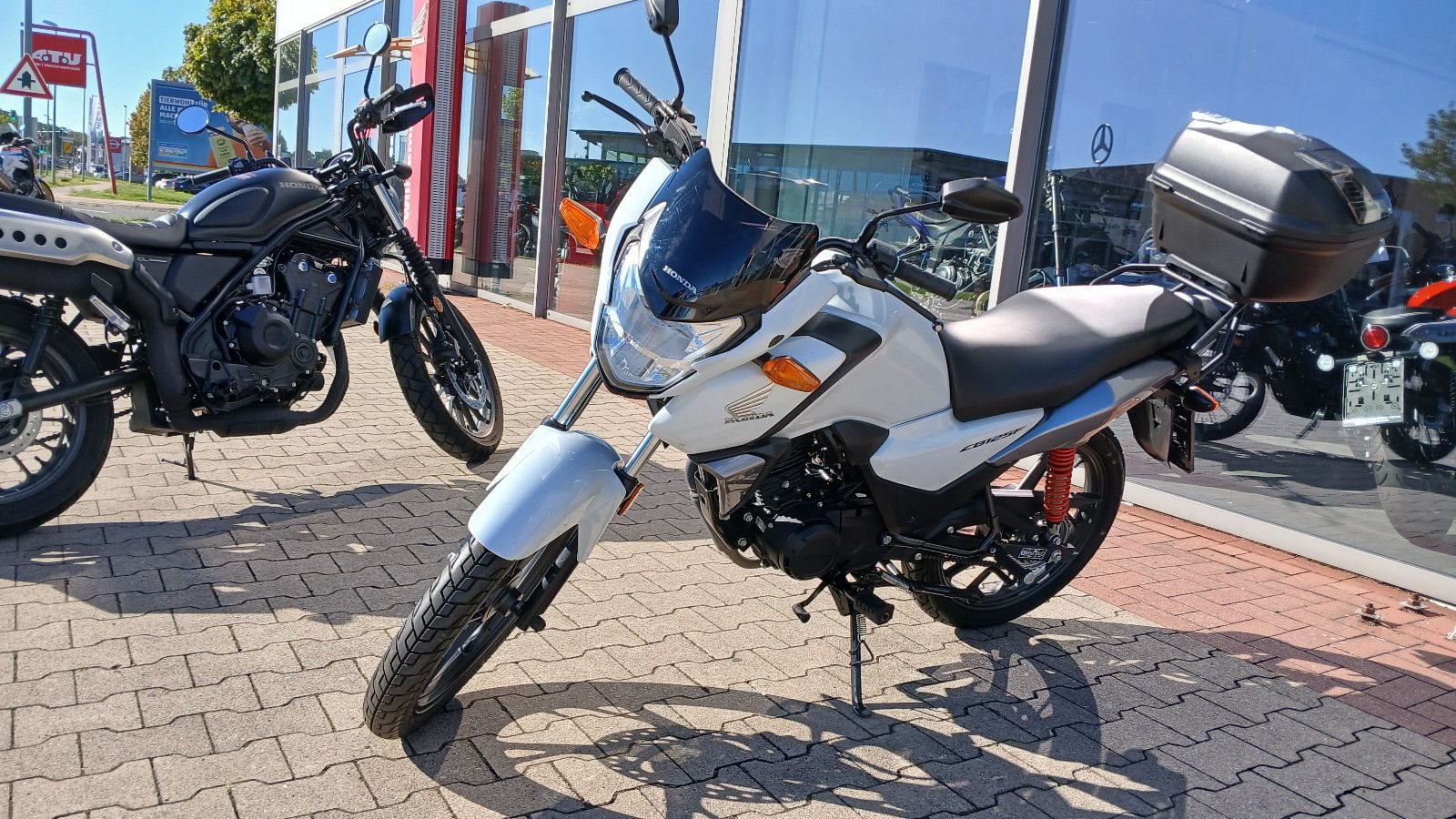 Honda CB125F