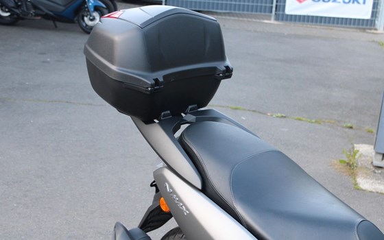 Gebrauchtmotorrad Yamaha NMAX 125 - Bild 7