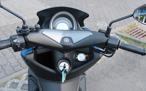 Gebrauchtmotorrad Yamaha NMAX 125 - Bild 12