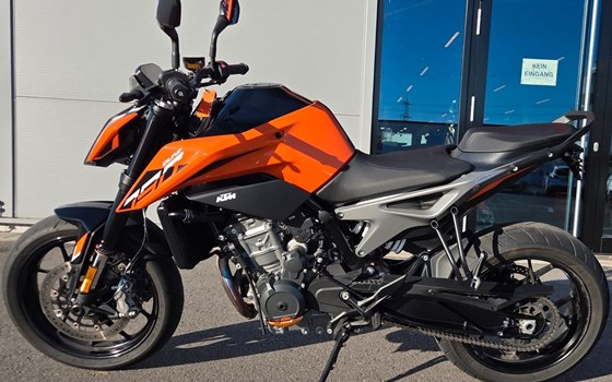 Gebrauchtmotorrad KTM 790 Duke L - Bild 1
