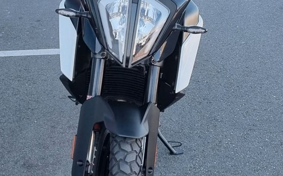 Gebrauchtmotorrad KTM 390 Adventure - Bild 3