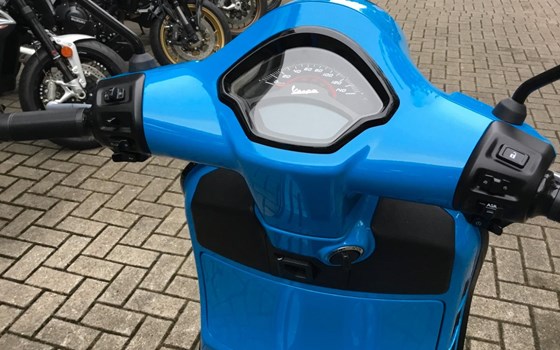 Neufahrzeug Vespa GTS 310 SuperSport - Bild 16