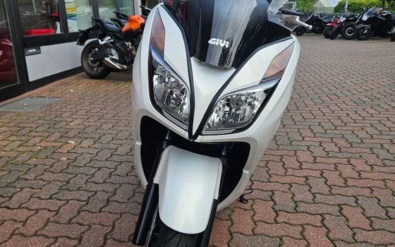 Gebrauchtmotorrad Honda Forza 300 - Bild 6