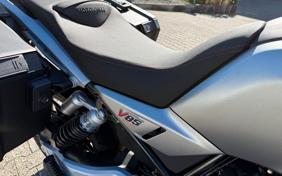 Neufahrzeug Moto Guzzi V85 Strada - Bild 10