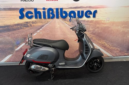 Vespa GTS 300 Super Sport