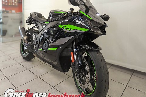 Motorräder mit über 200PS im Vergleich