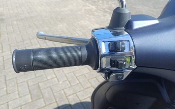 Neufahrzeug Vespa Primavera Tech 125 - Bild 12